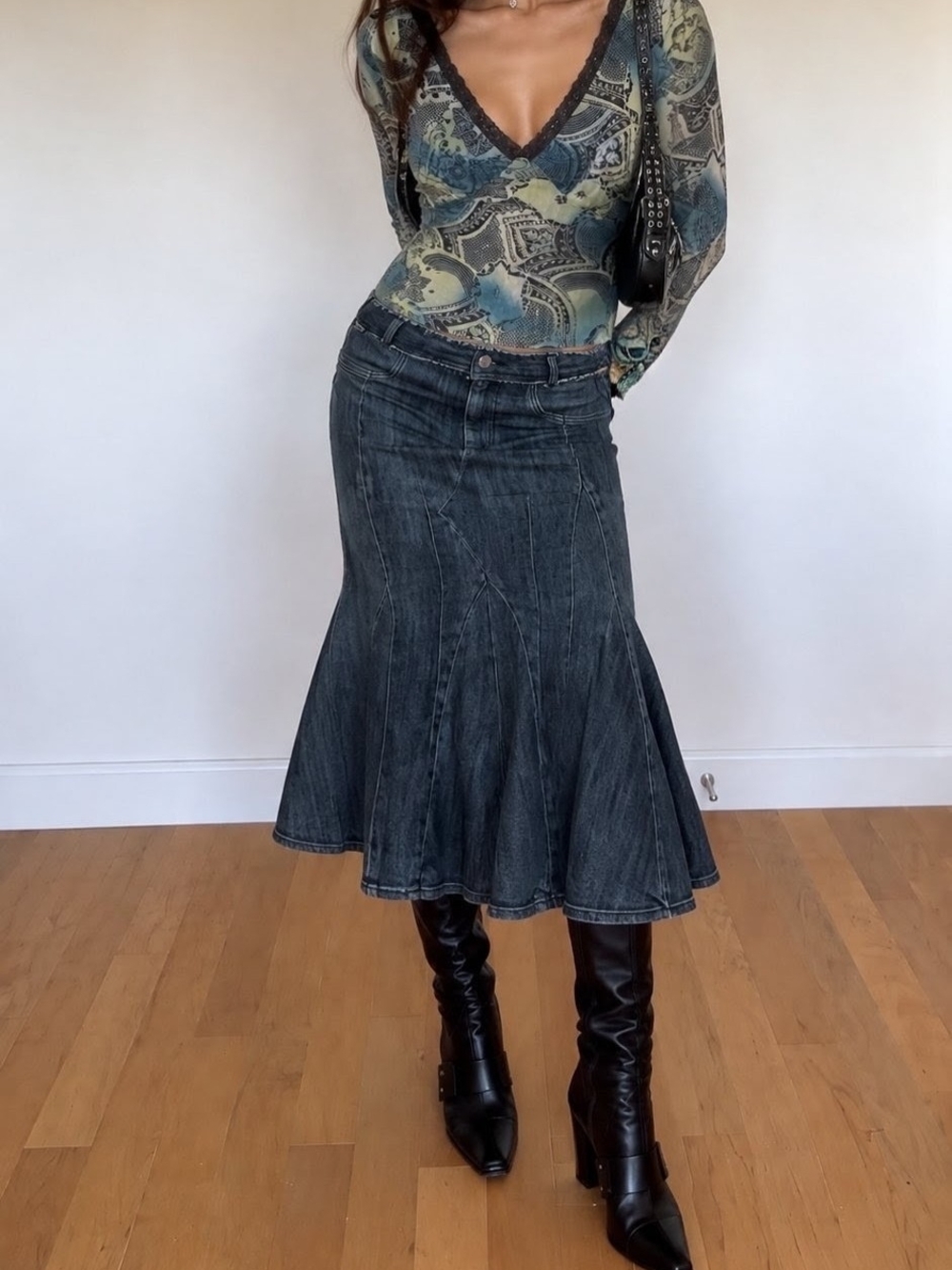Y2K blue and green paisley print nylon blouse with black lace trim